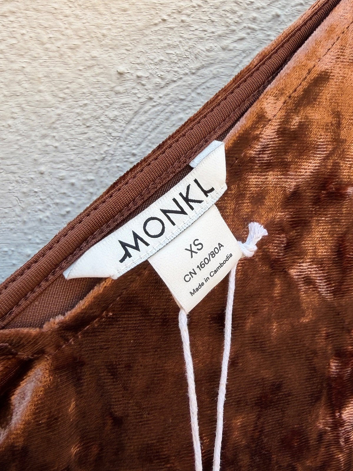 Monki Brown Velvet Midi Dress, photo 3