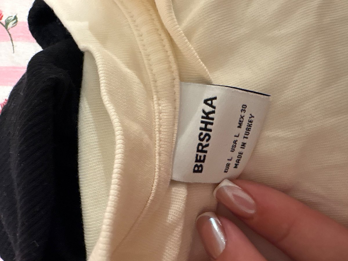 Bershka Graphic Print T-Shirt, photo 4