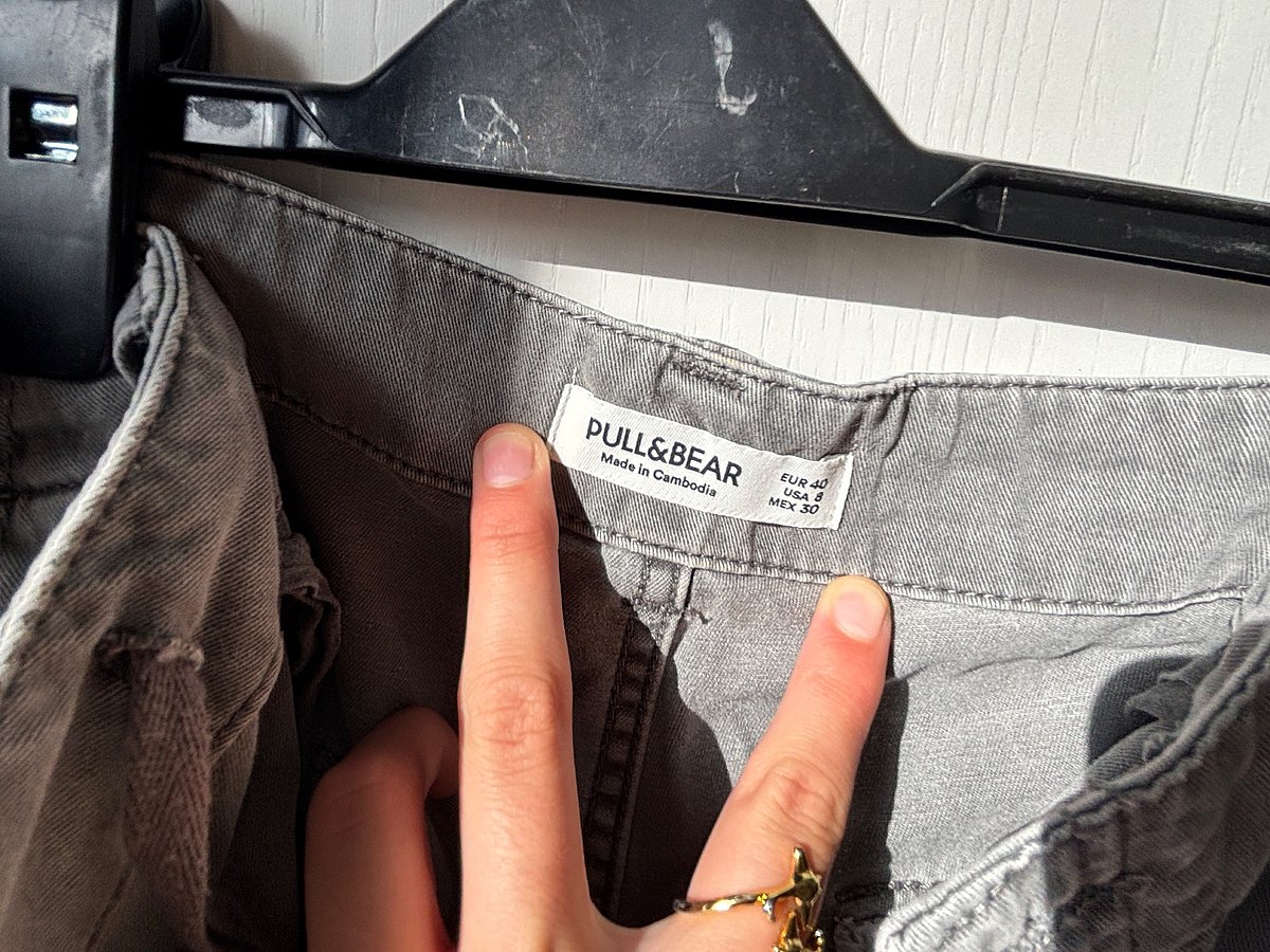 Pantaloncini cargo grunge Pull and Bear , foto 2