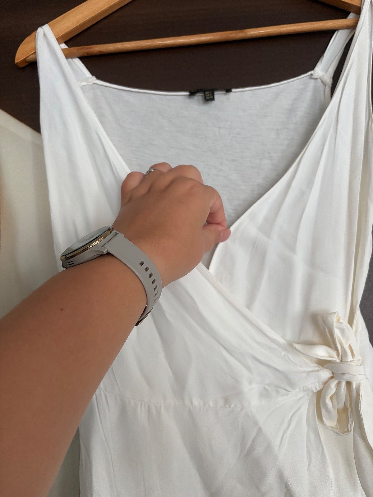 Massimo Dutti white wrap top, photo 2
