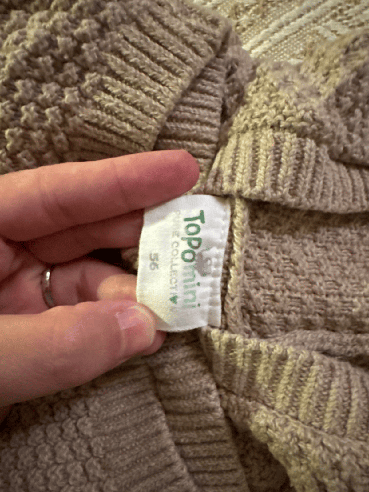 Knitted Hooded Baby Cardigan, photo 3