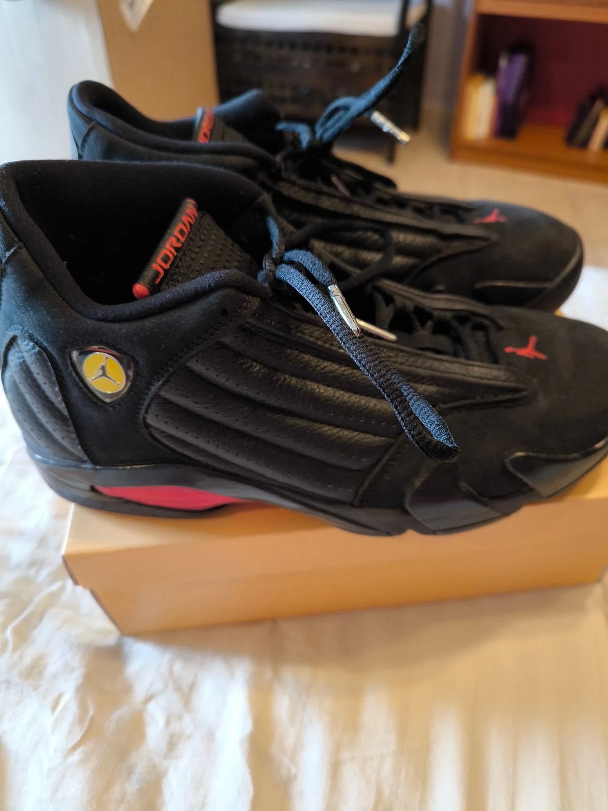 Air Jordan 14 Black Trainers, photo 2