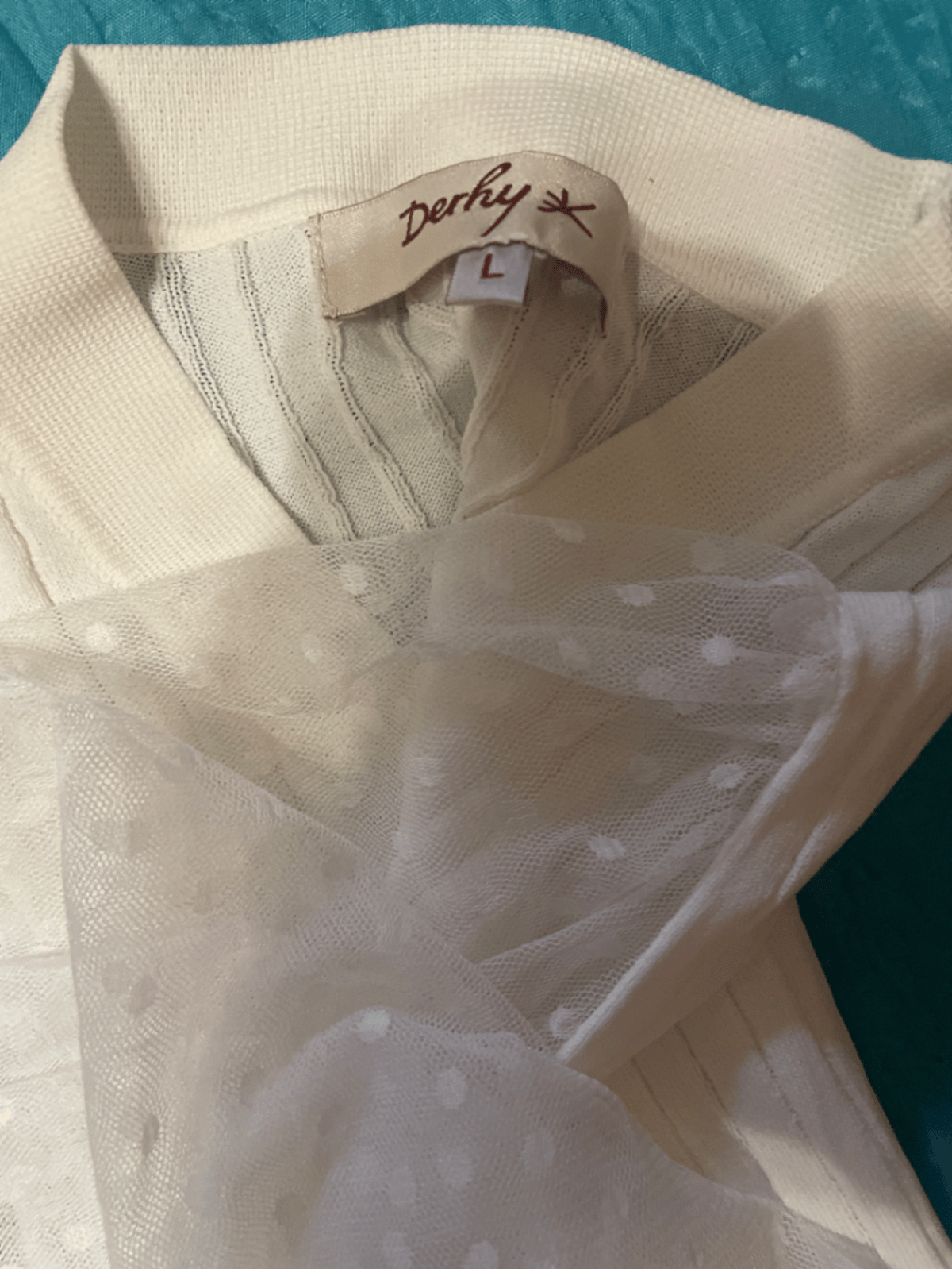 White Cardigan with Mesh Sleeves - photo 3