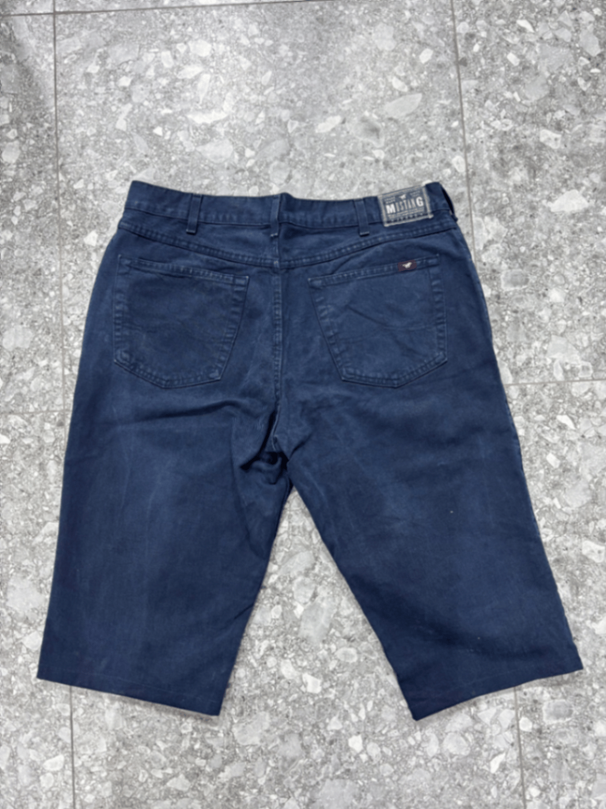 Mustang dark denim shorts - photo 2