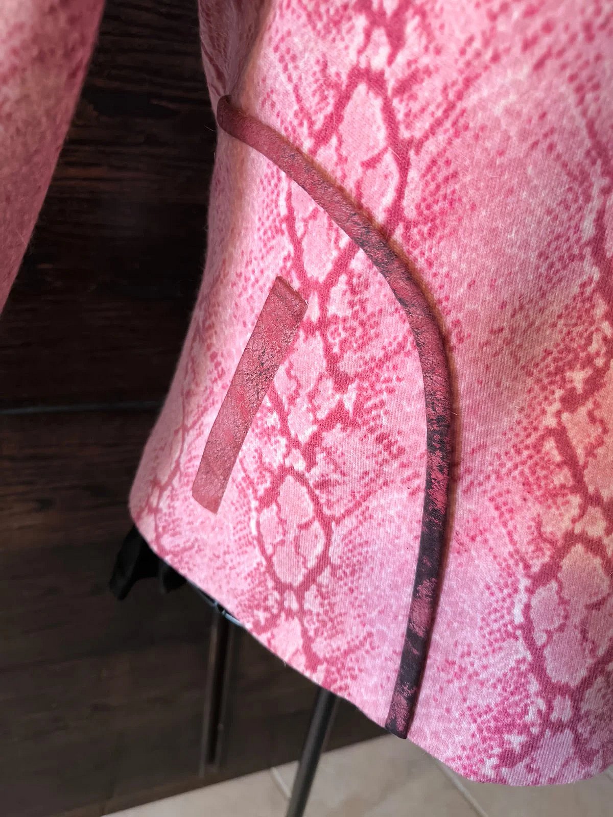 Pink Snake Print Blazer, photo 3