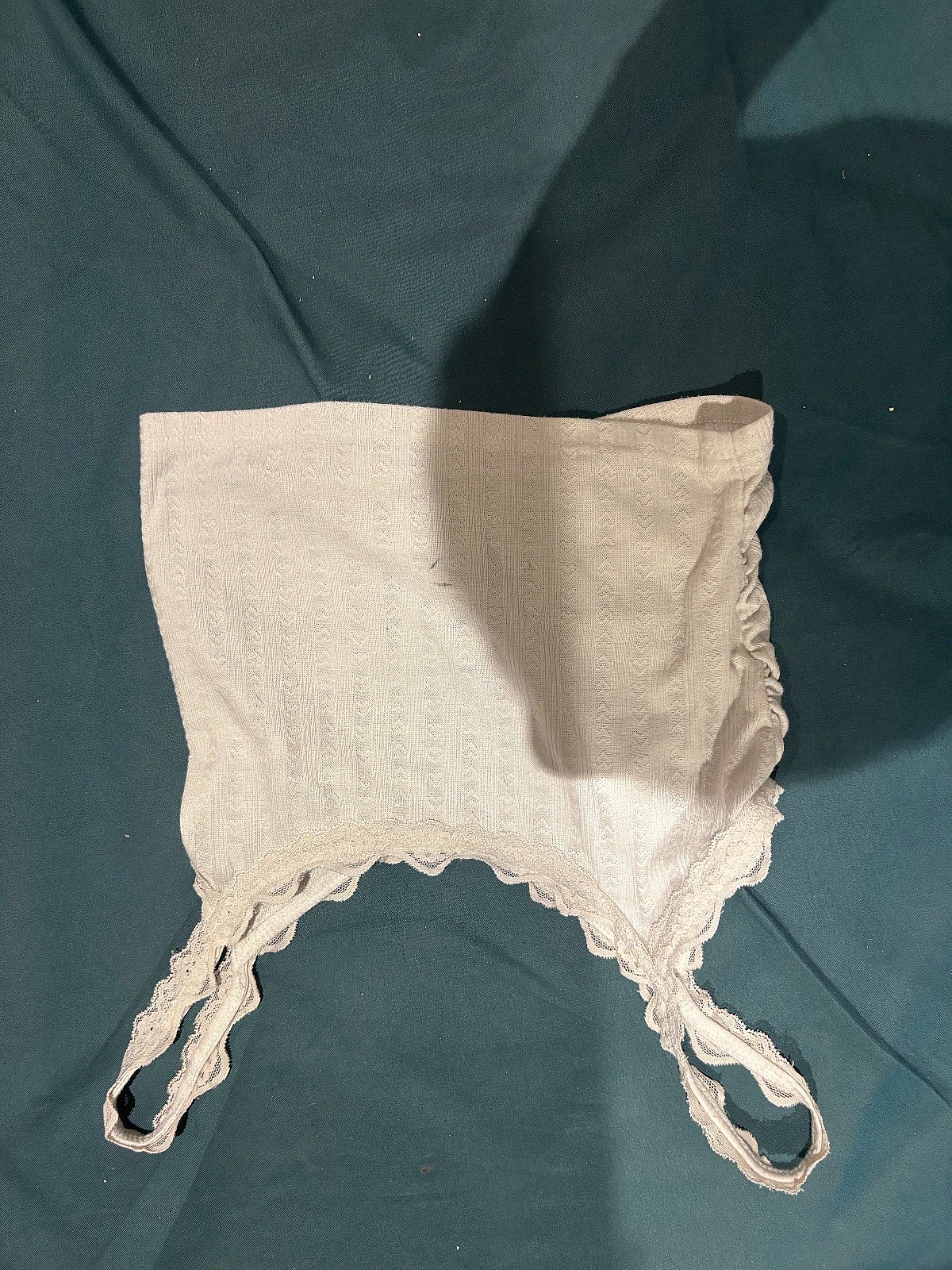 Camisola con ribete de encaje blanco, foto 2