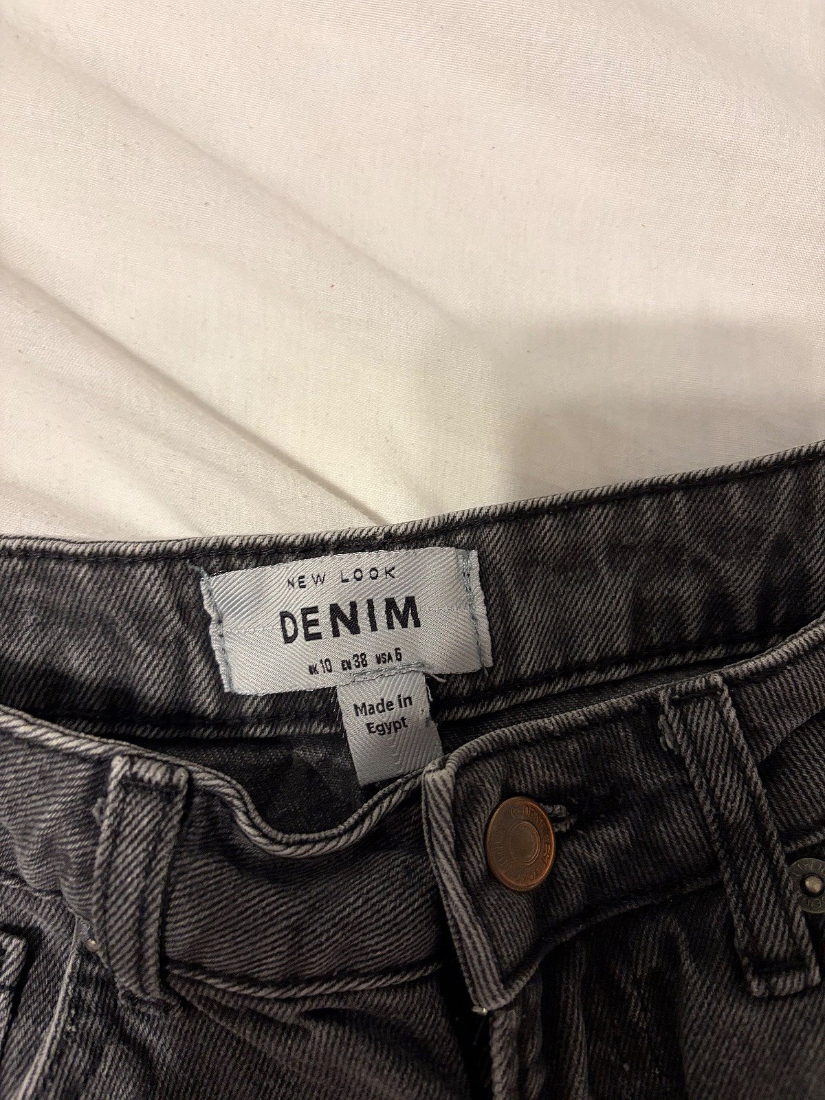 Shorts in denim grigio effetto consumato, foto 3