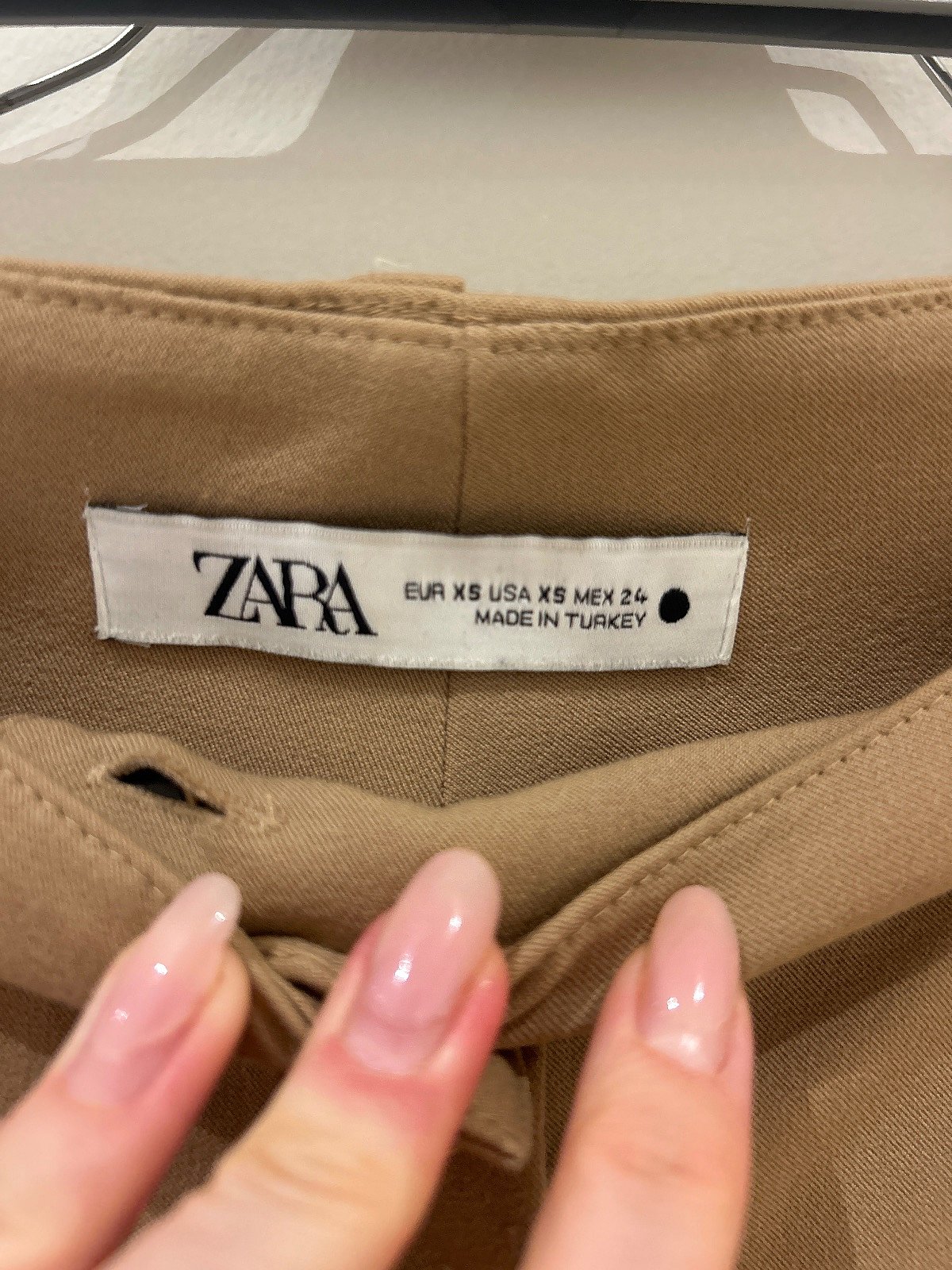 Zara Tailored High-Waisted Camel Shorts, photo 4