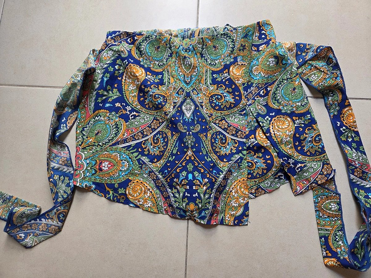 Paisley print waist tie shorts, photo 3