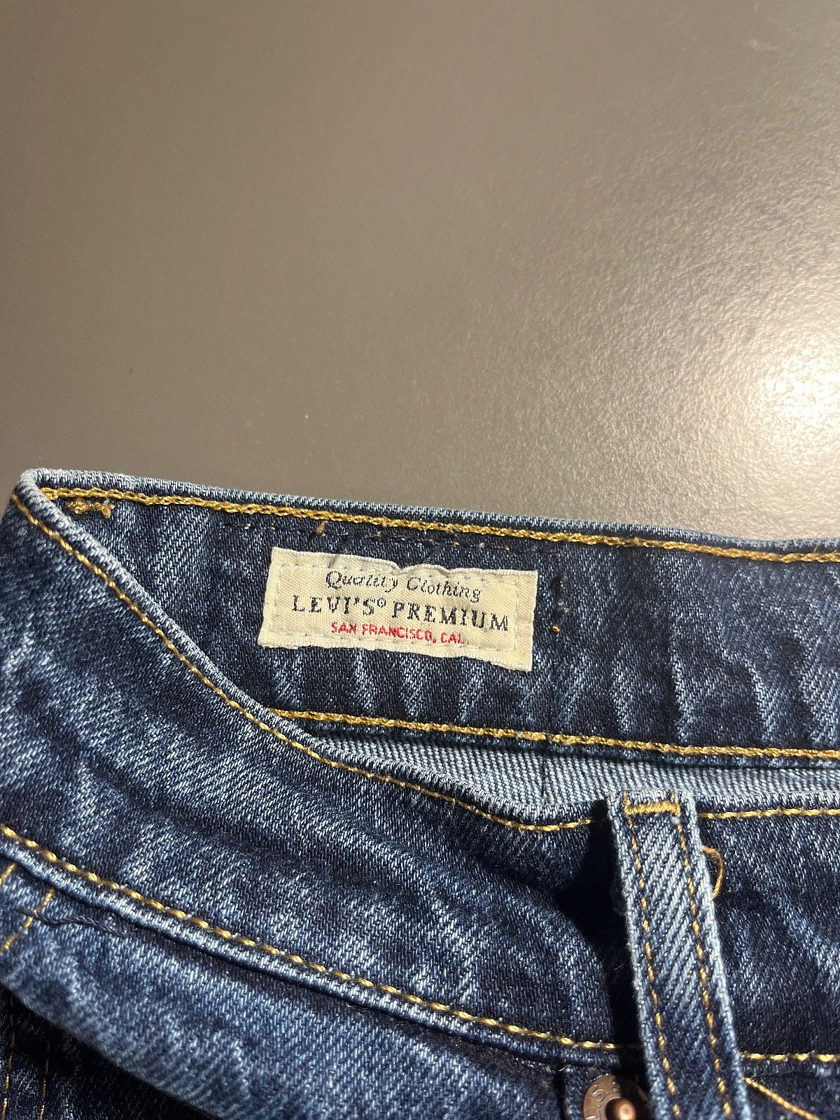 Jeans Levi's a vestibilità dritta con lavaggio scuro, foto 2