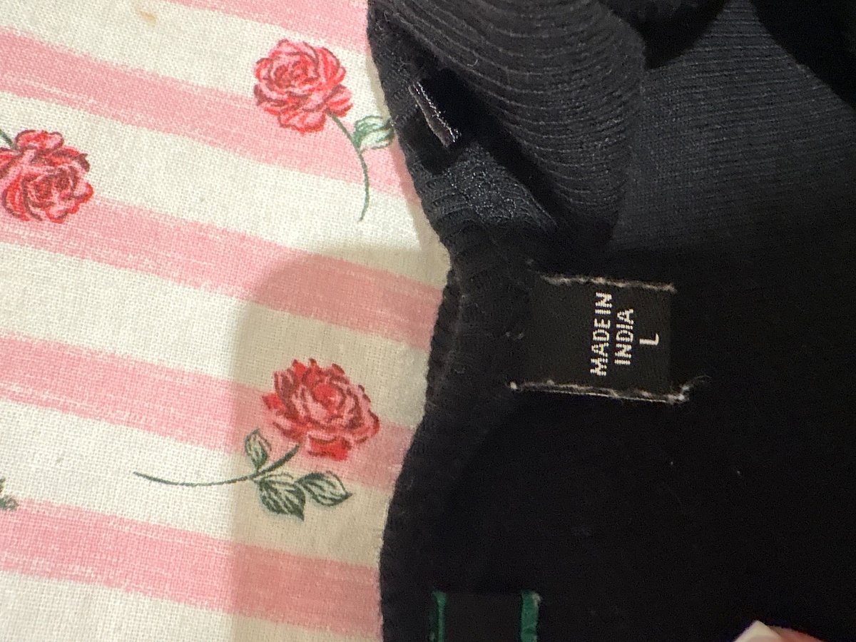 Guess Black Logo Tank Top, photo 3