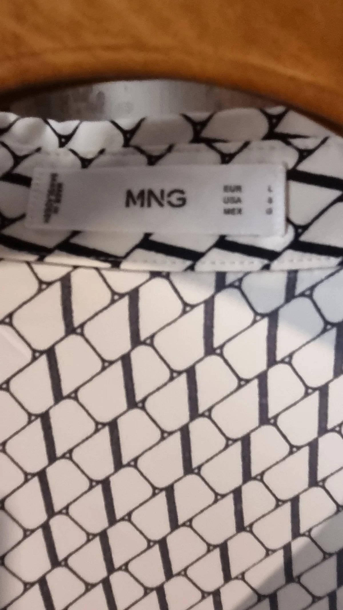 Monochrome pattern button-up shirt - photo 2