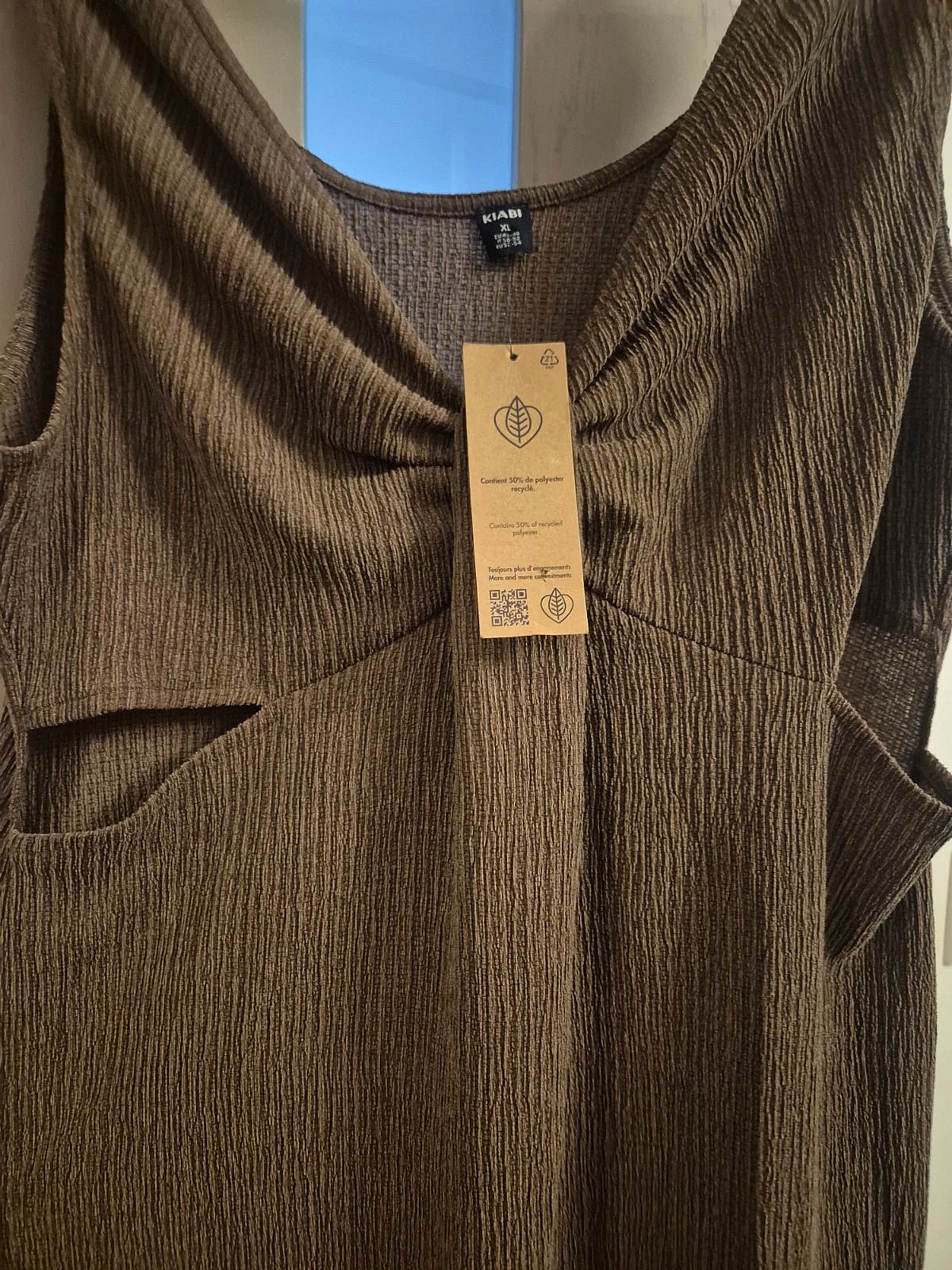 Kiabi brown textured sleeveless maxi dress with cut outs, photo 3