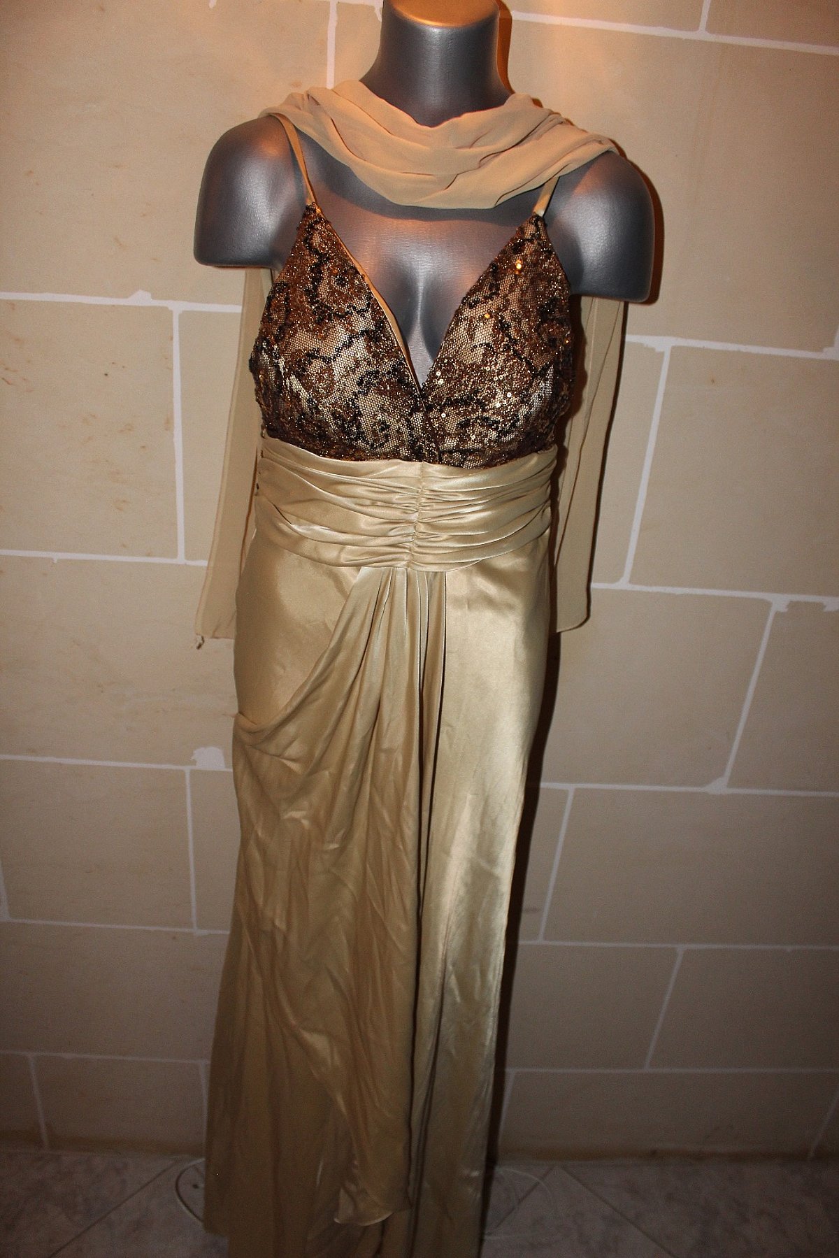 Gold Satin Evening Dress EU40, photo 2