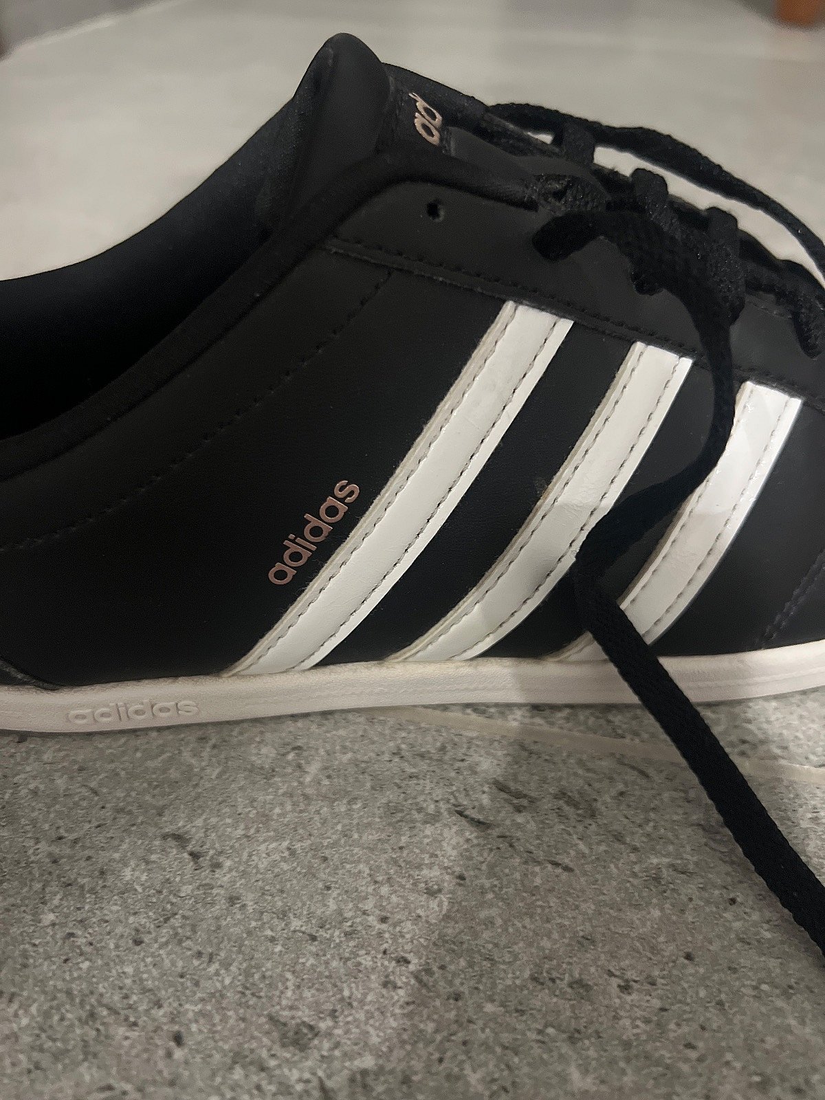 Adidas classic black white trainers, photo 5