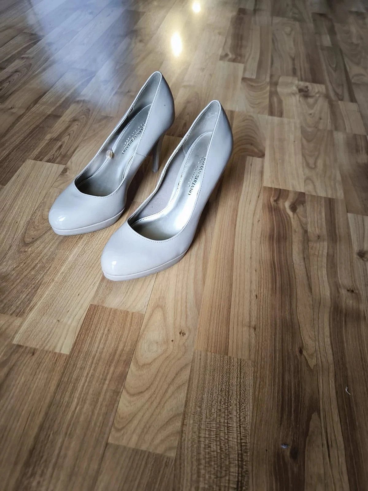 Beige heeled shoes , photo 3