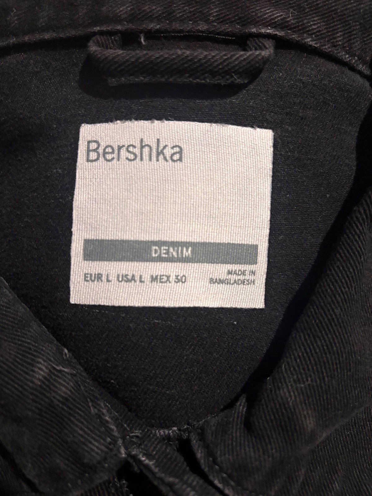 Bershka black cropped denim jacket, photo 2