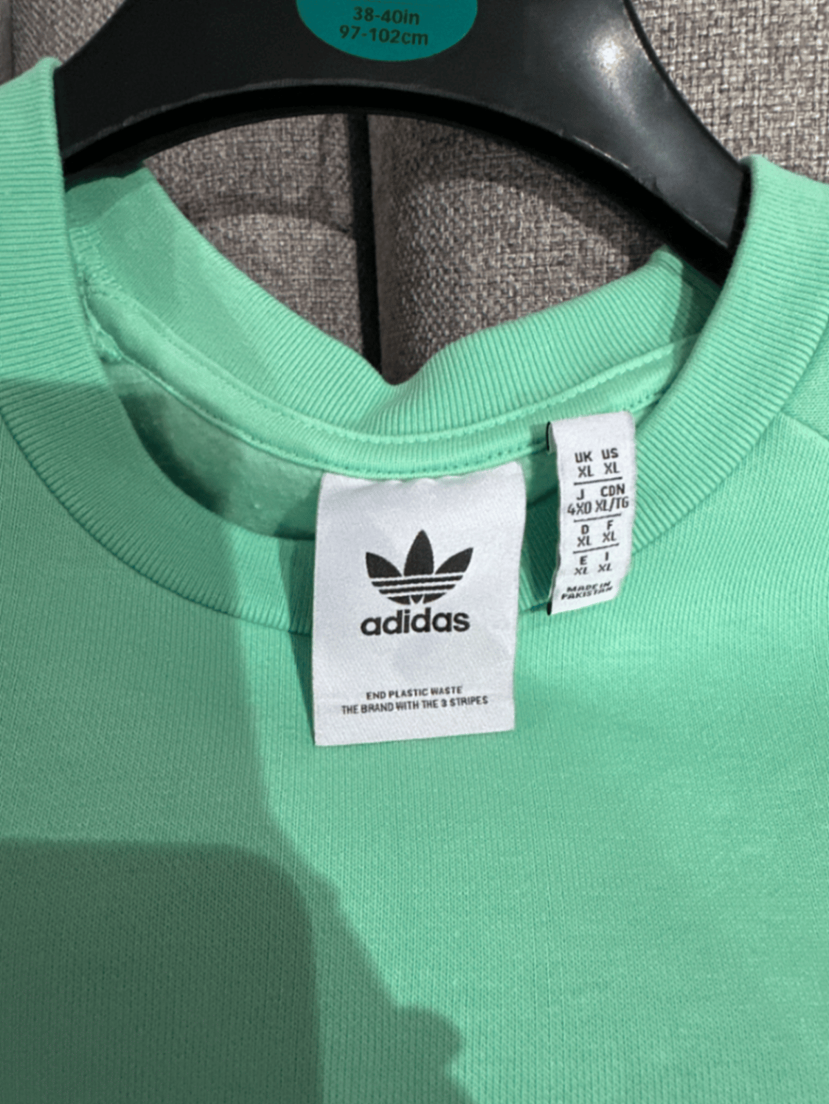 Green Adidas Sweatshirt, photo 3