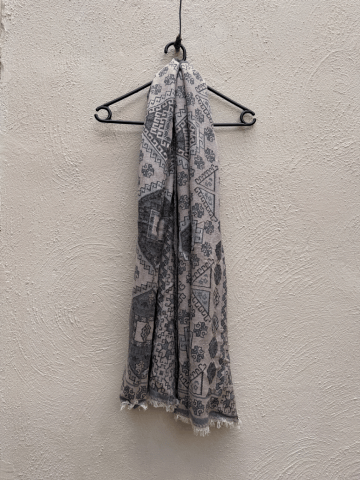 Patterned Grey Print Scarf, photo 2