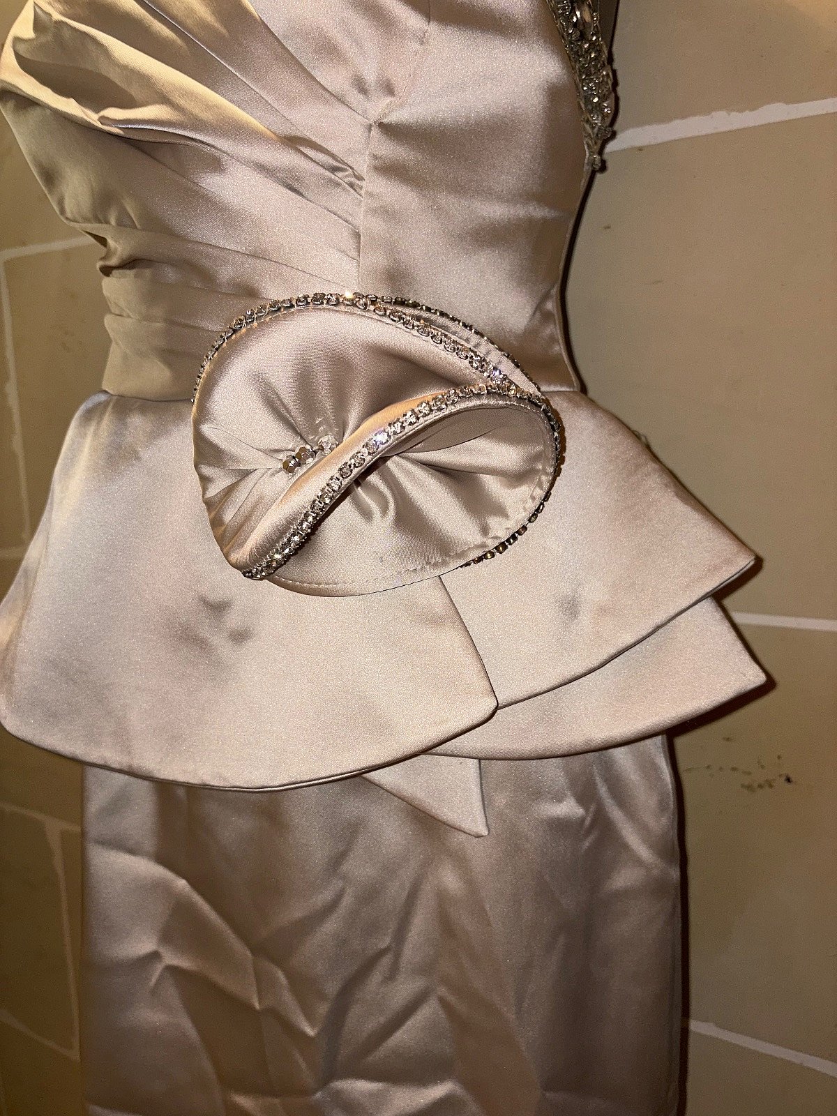 Champagne Satin Peplum Formal Dress EU42, photo 2