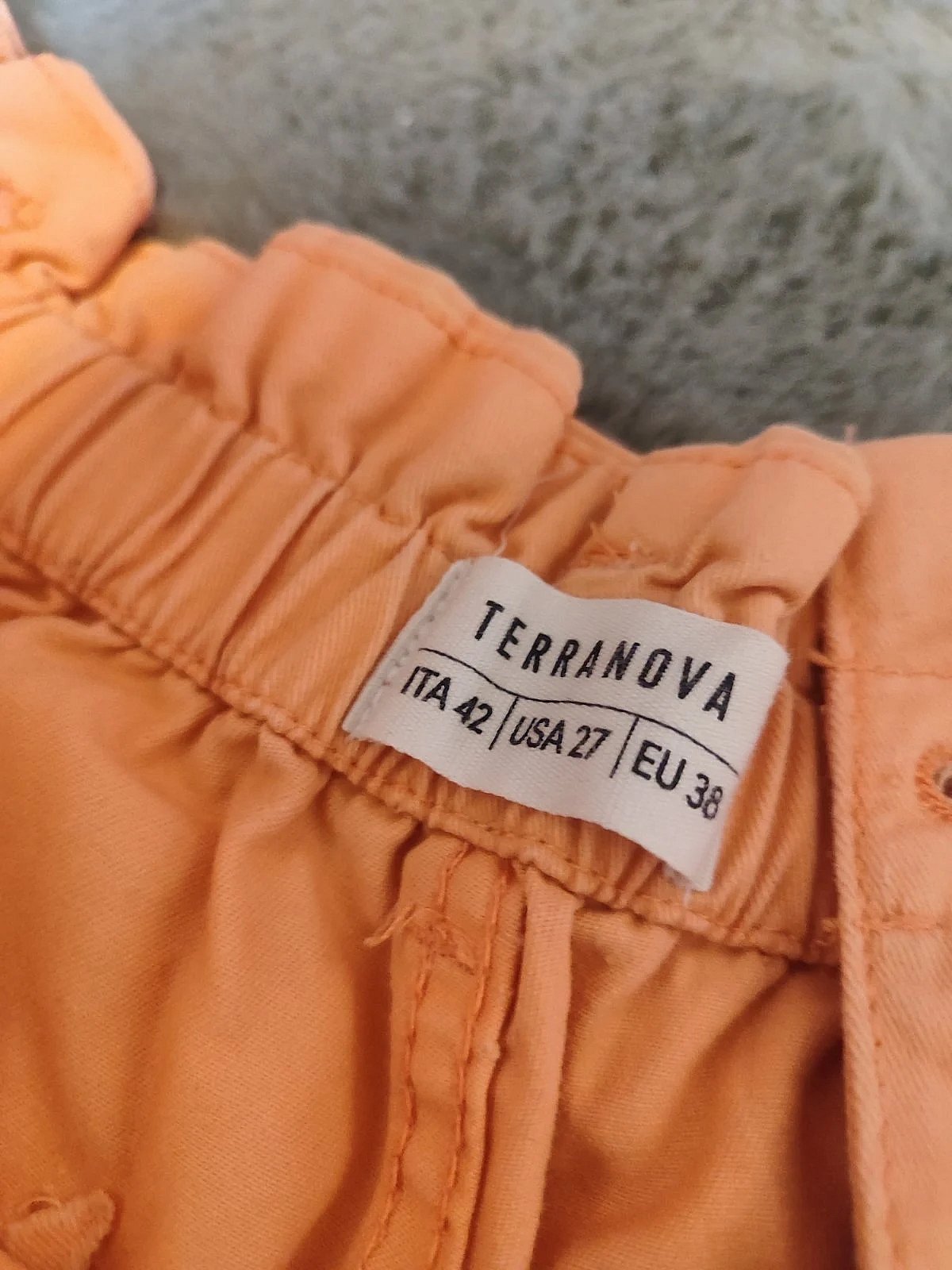 Peach shorts, photo 2