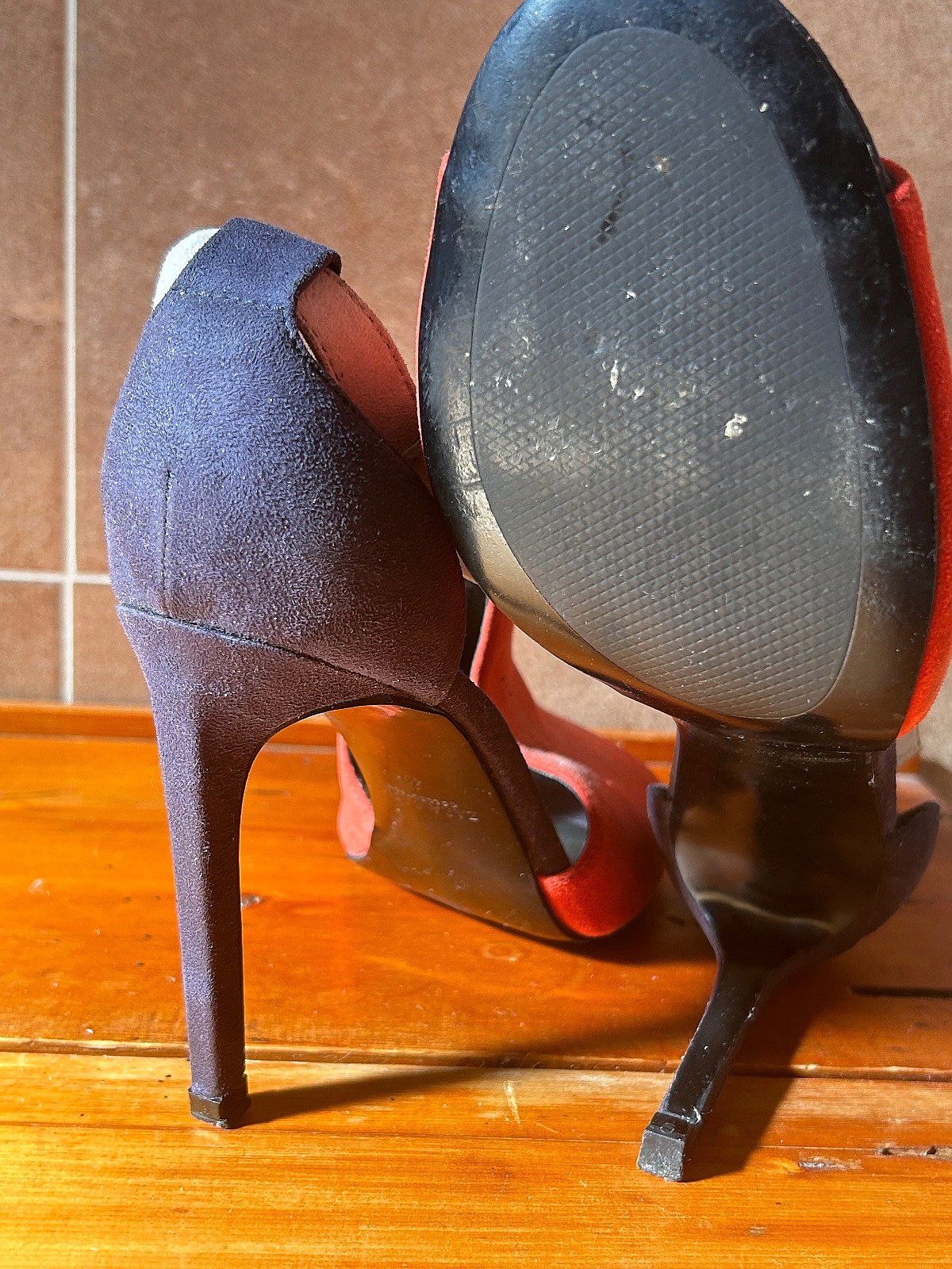 Zara red suede heeled sandals - photo 4