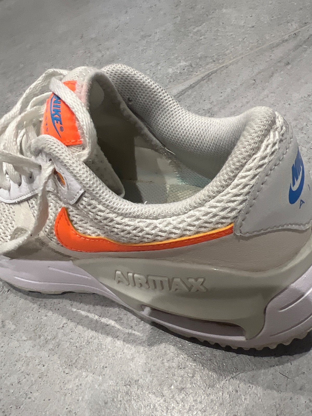 Nike Air Max trainers, photo 4