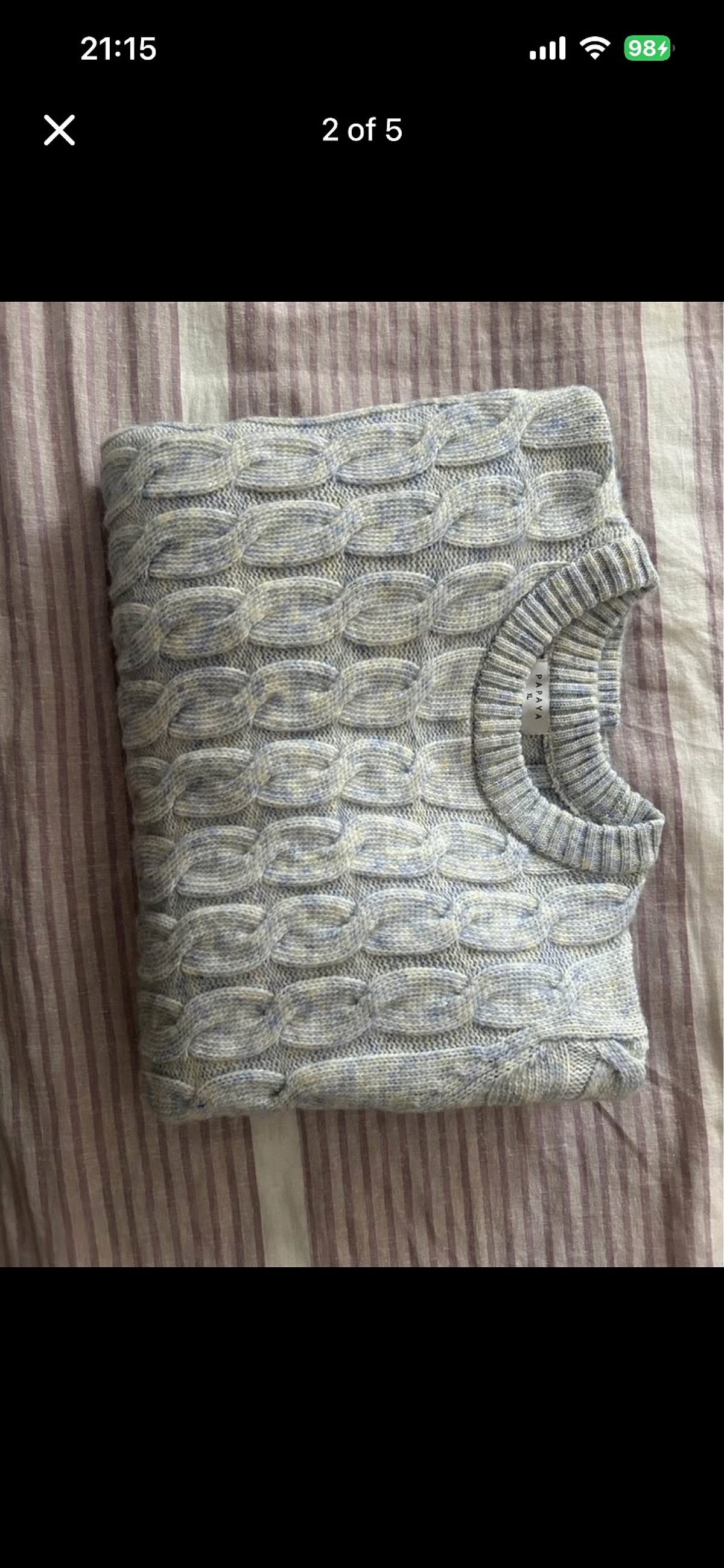 4 Sweaters, photo 3