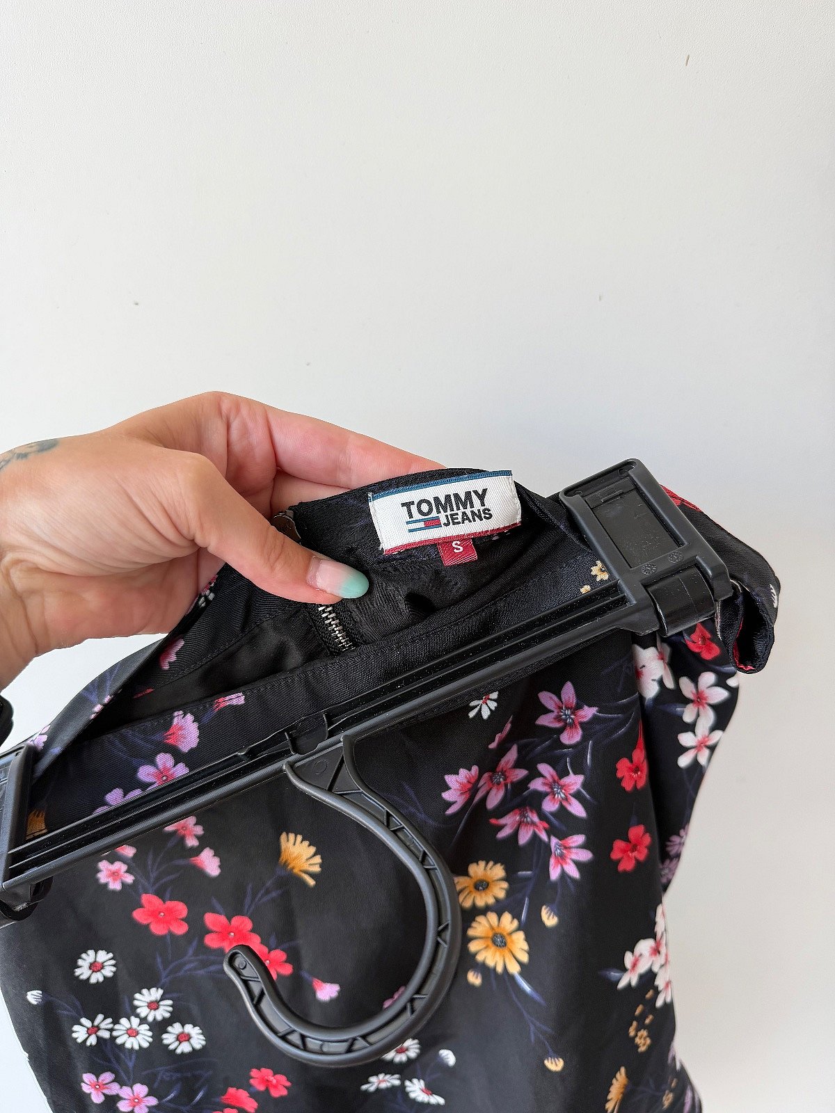 Falda con estampado floral de Tommy Jeans, foto 4