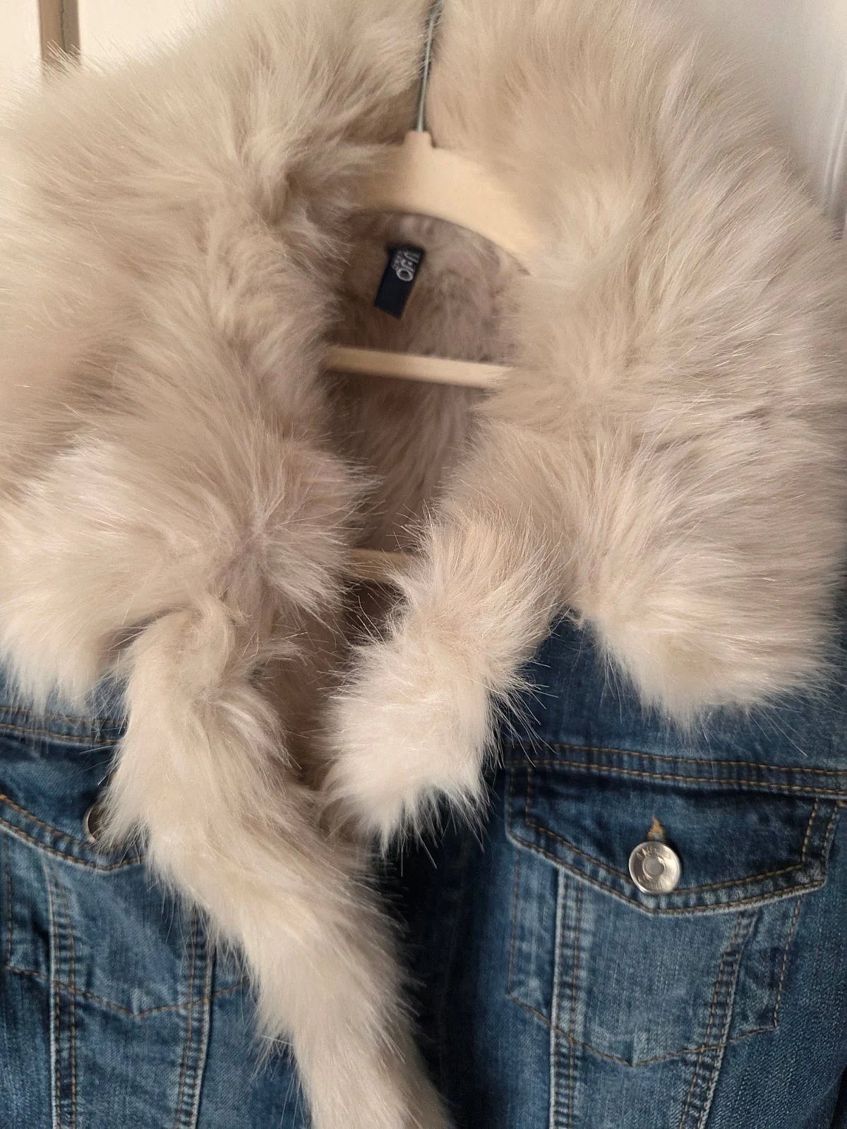 Liu Jo faux-fur denim jacket, photo 2
