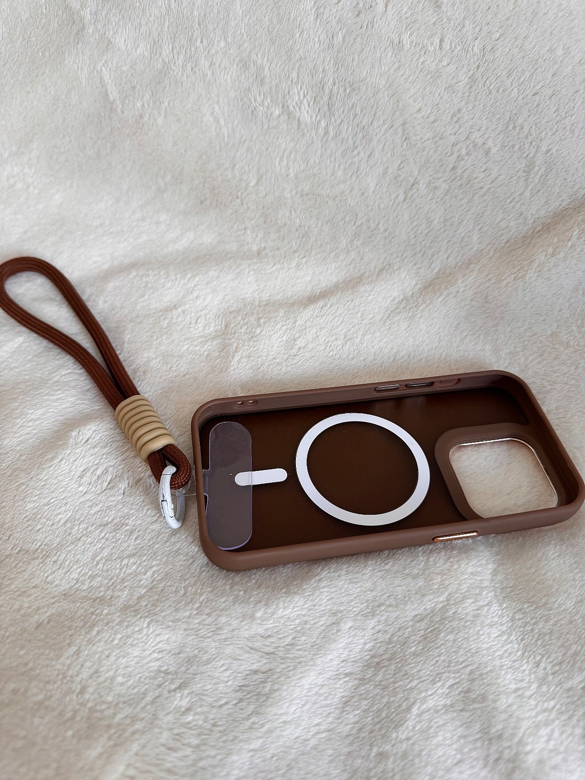 Brown MagSafe iPhone 15 pro Case - photo 3
