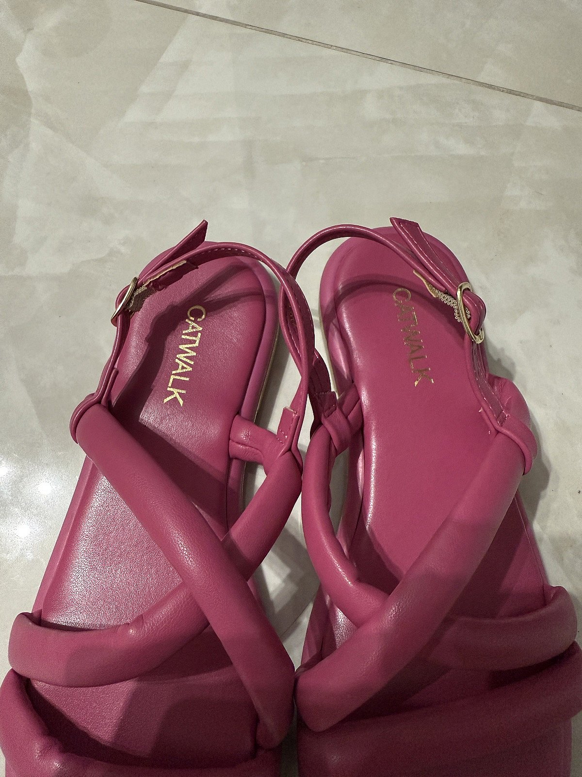 New Pink Padded Strap Sandals, photo 2