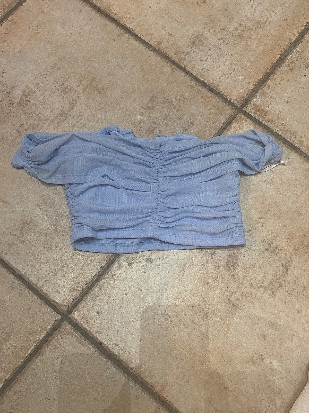 Blue ruched off-shoulder top, photo 2