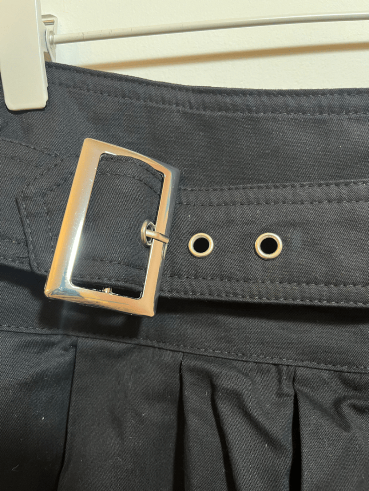 Black Pleated Buckle Detail Mini Skirt - photo 2