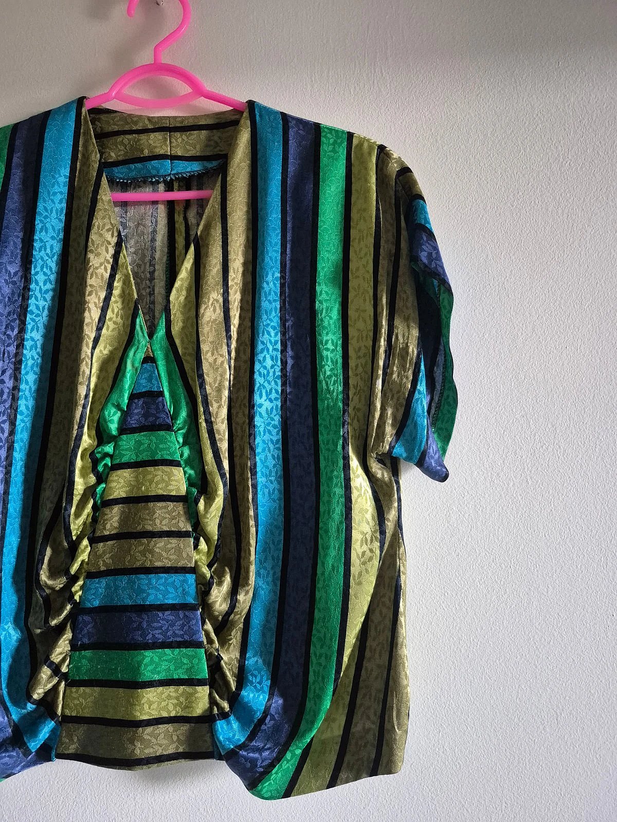 Vintage Vibrant striped satin top, photo 3