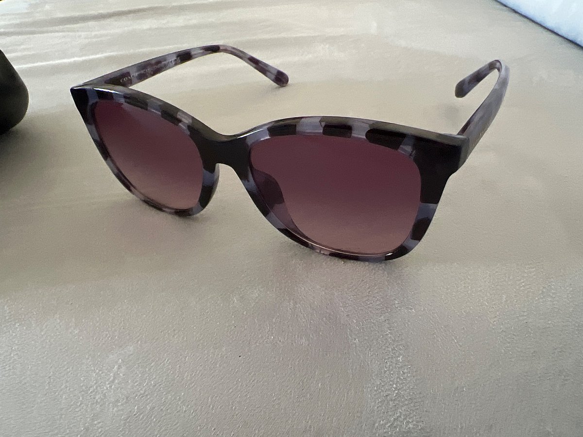 Coach Sunglasses with Case, photo 2