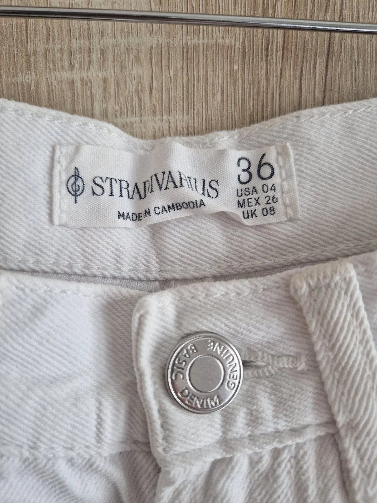 Stradivarius White Denim Jeans, photo 3