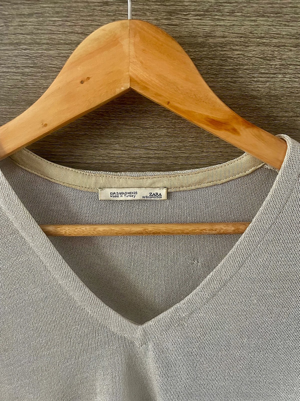 Zara V-Neck Batwing Top - photo 3
