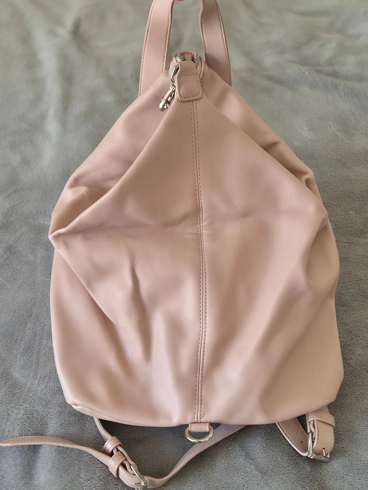 Mochila rosa de imitación de piel de Carpisa, foto 3