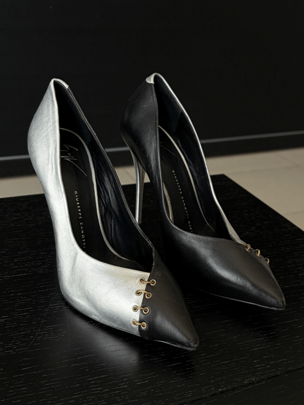 Two-Tone Pointed Toe Stiletto Pumps, photo 7