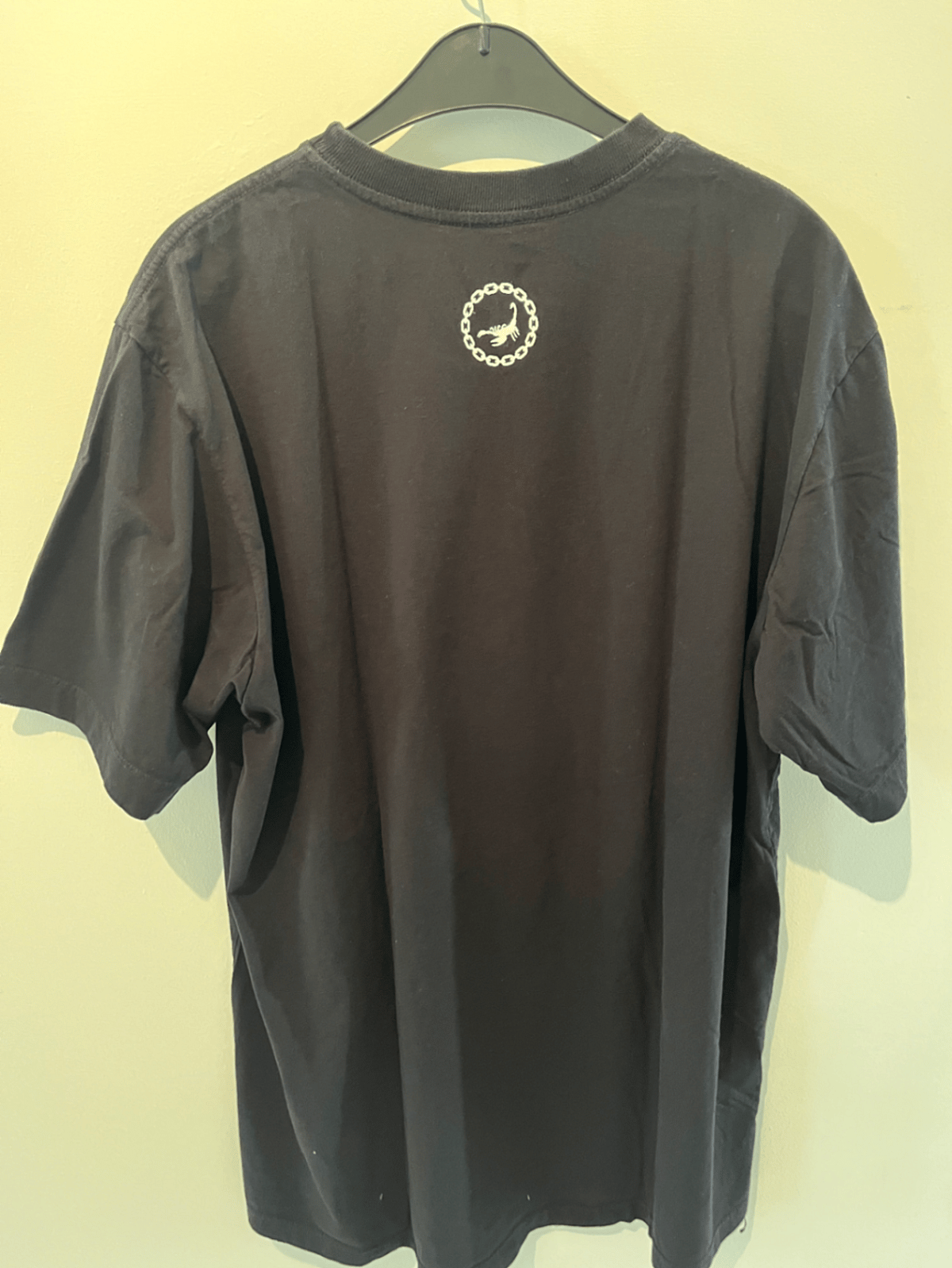 Black Statue Graphic T-Shirt, photo 5
