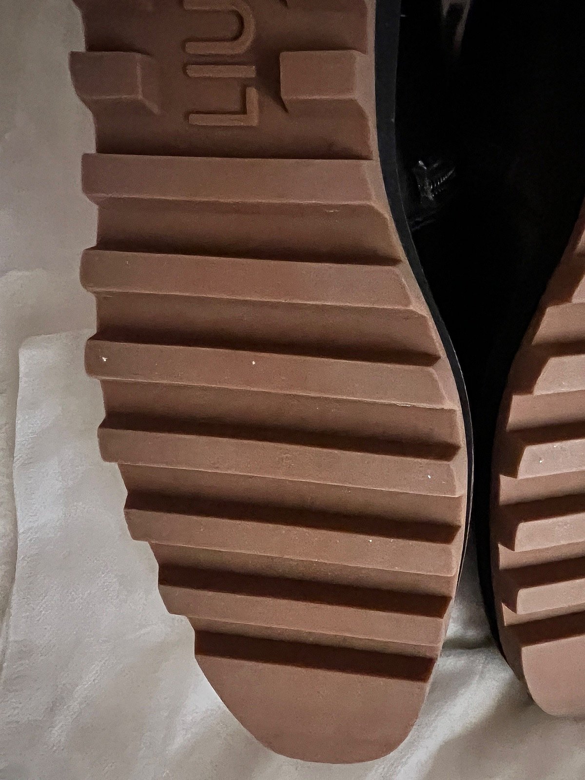 Liu Jo Brown Ankle Boots - photo 3