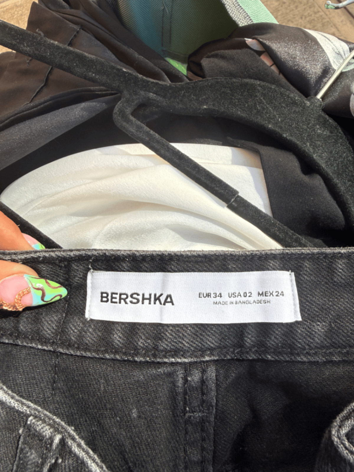 Bershka Distressed Denim Shorts - photo 4