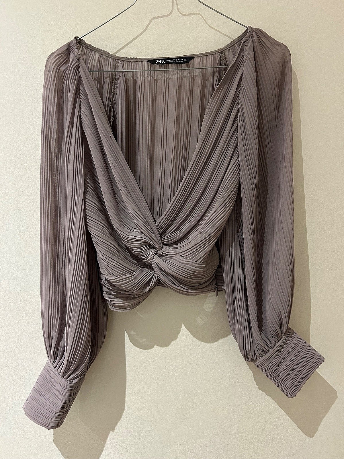 Zara Pleated V-Neck Twist Top, photo 3