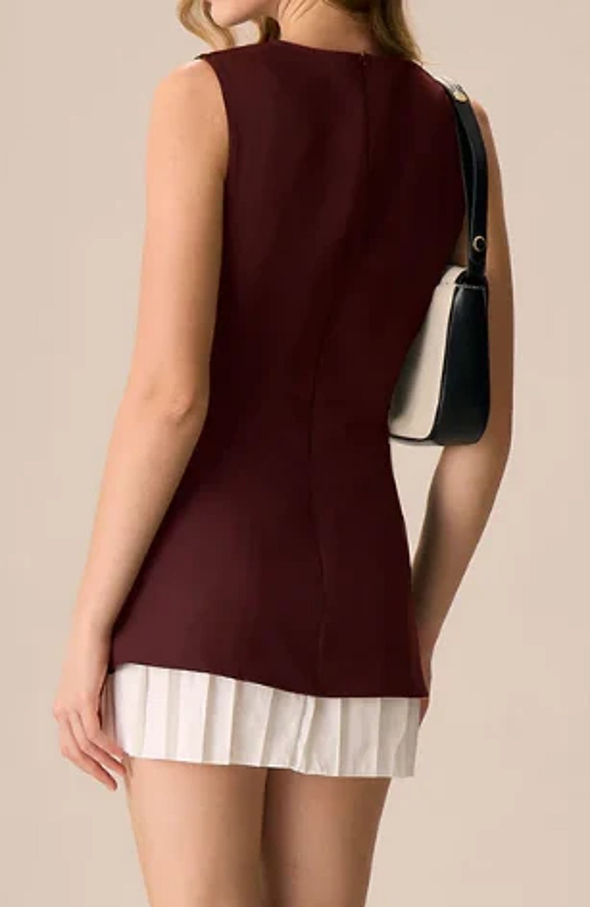 Sleeveless Pleated Hem Dress, photo 3