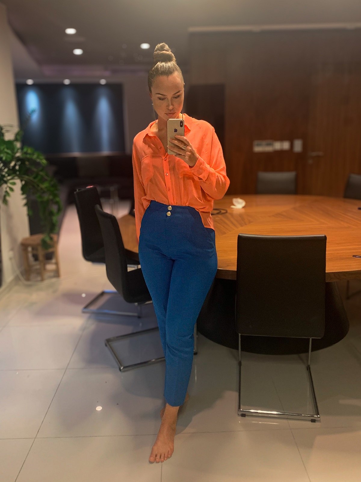 Bright blue high-waisted trousers, photo 4