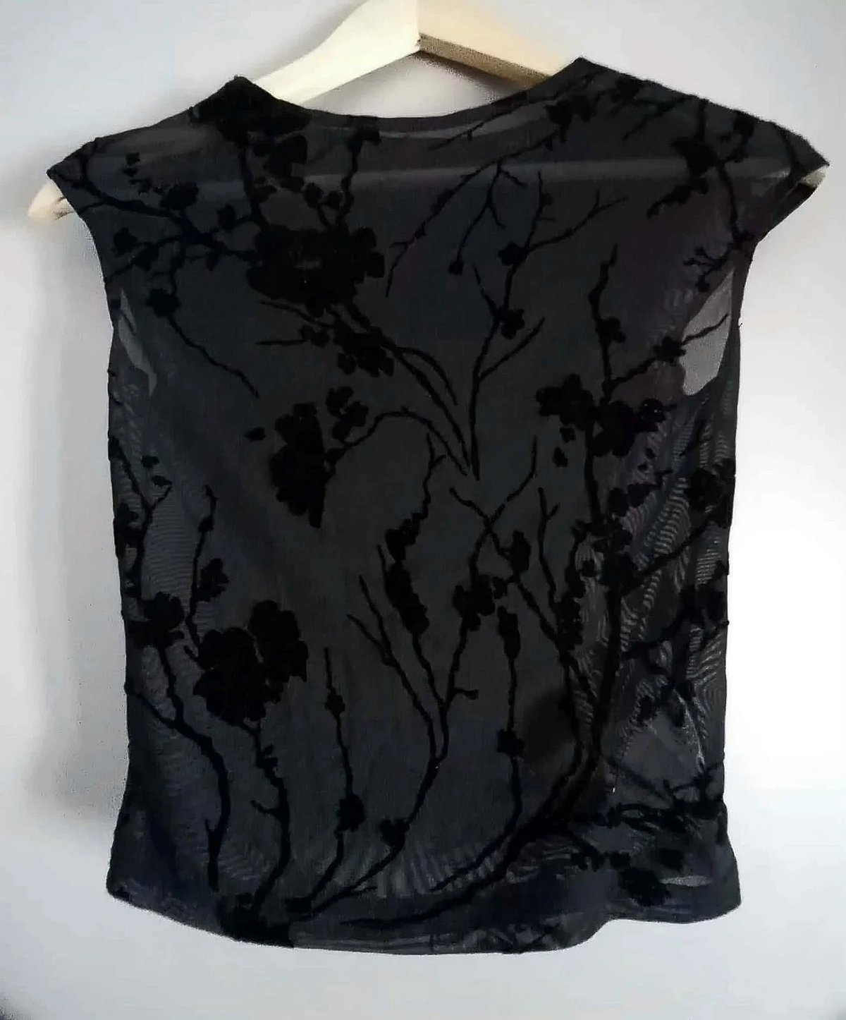 Black Velvet Floral Top, photo 2