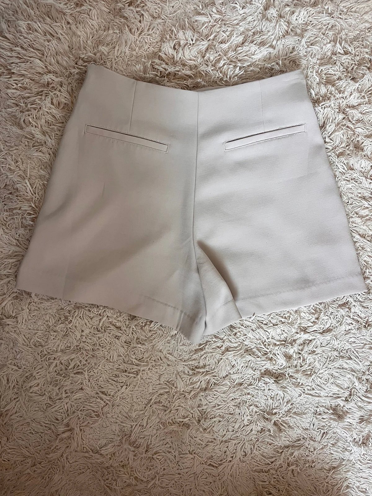 STRADIVARIUS beige skort XS - photo 2