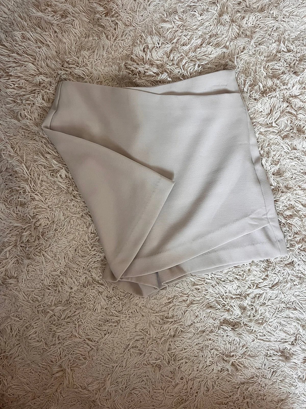 STRADIVARIUS beige skort XS - photo 3