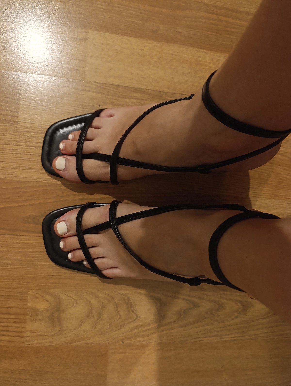 Black strappy block heel sandals, photo 3